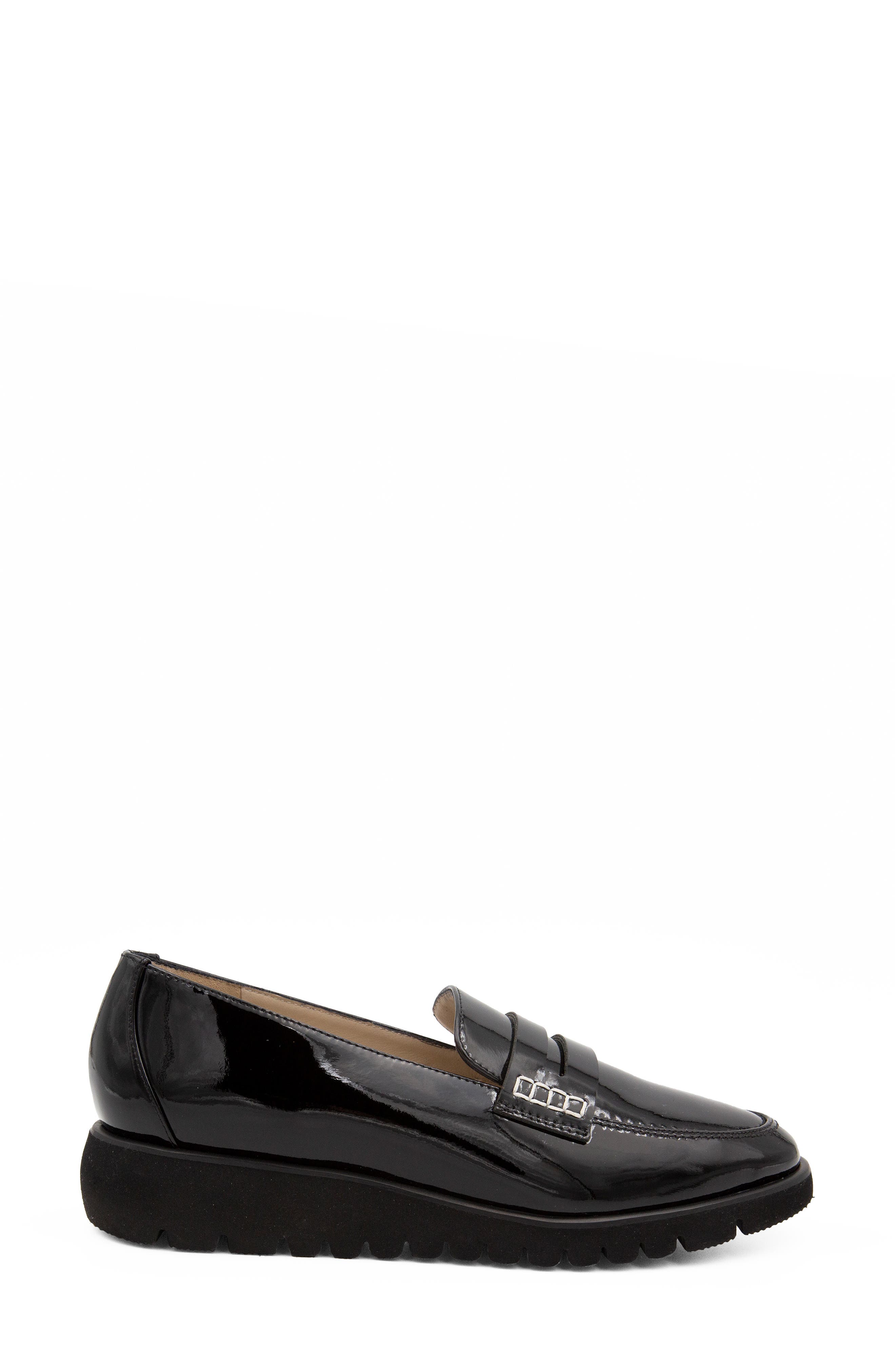 Amalfi by Rangoni Embrezza Wedge Loafer, Alternate, color, Black Vernice