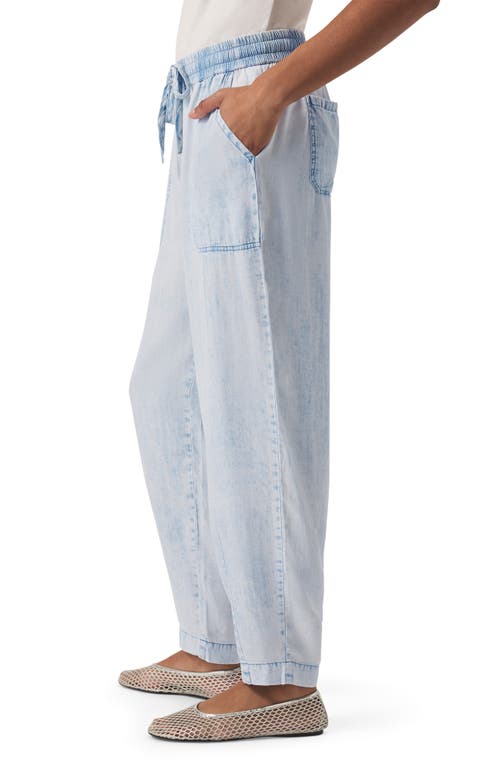 Splendid Ryan Crop Carrot Leg Pull-on Pants In Bleached Indigo