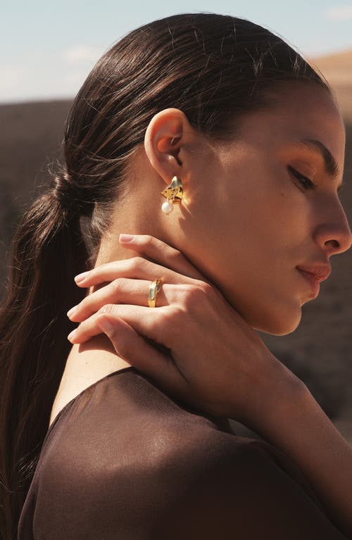 Monica Vinader Womens Nomade Small 18ct Yellow Gold Vermeil And Pearl Hoop Earrings In Gold