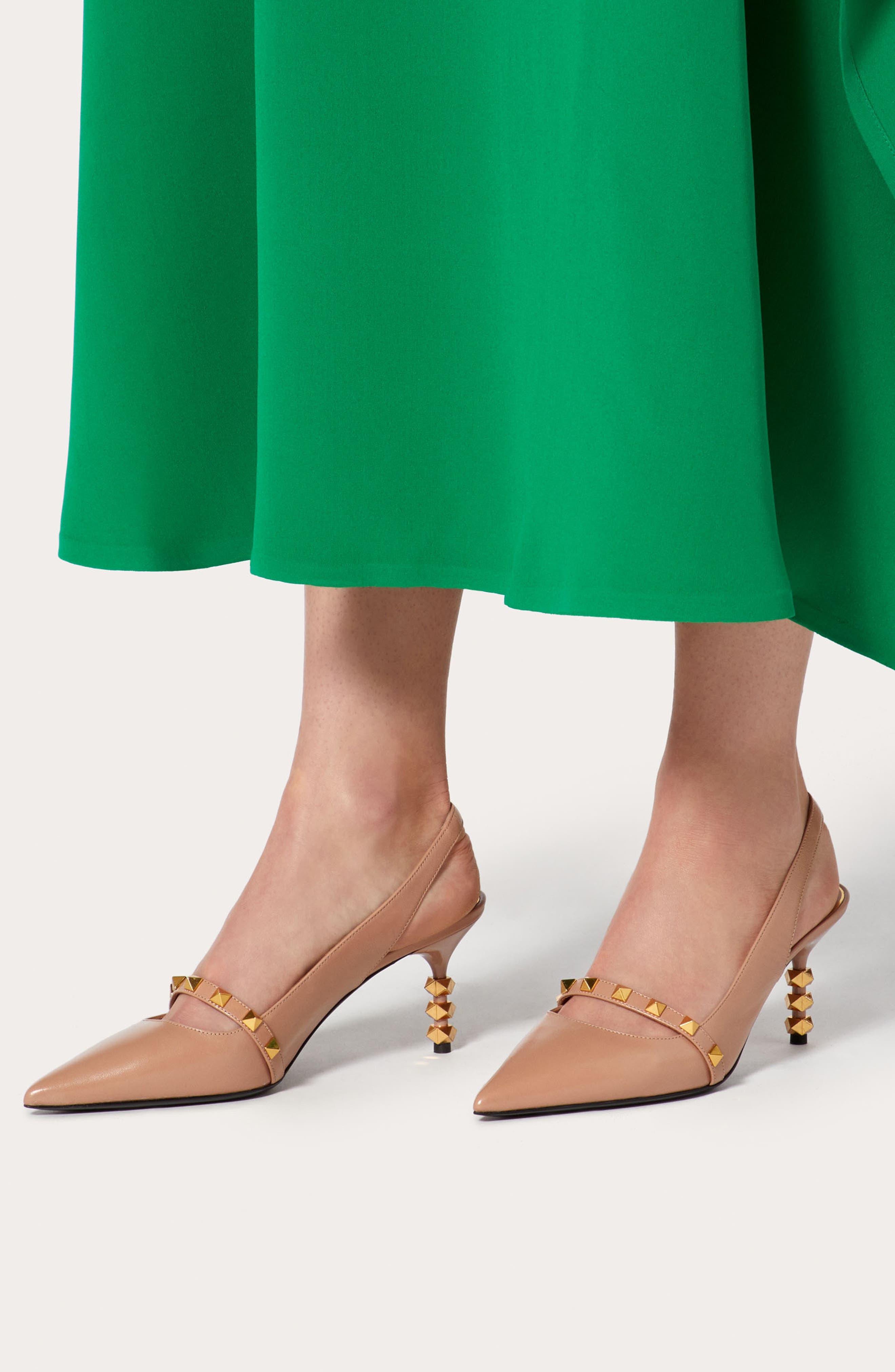 Valentino Garavani Rockstud Slingback Pump, Alternate, color, 