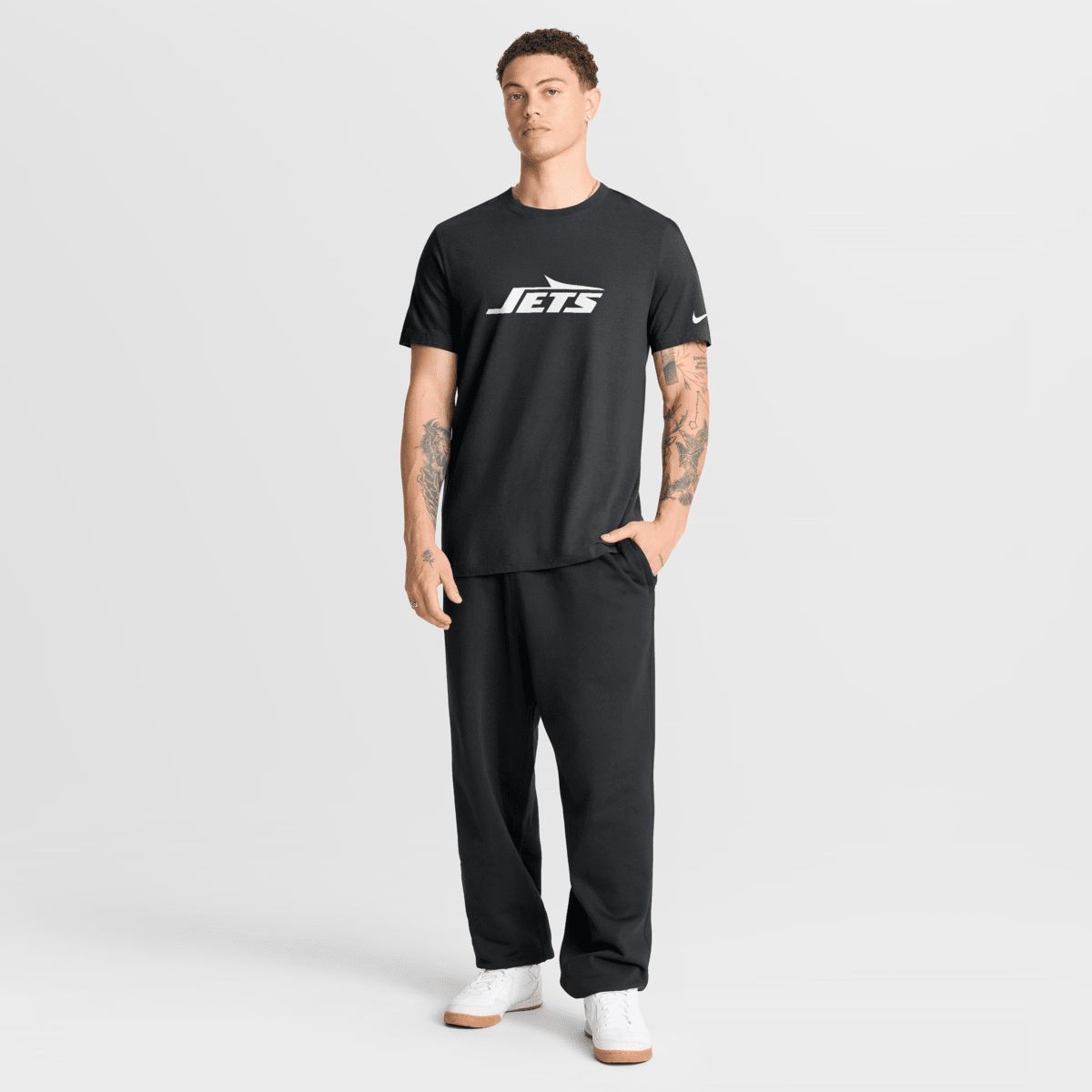 Nike Men's Nike Black New York Jets Essential Logo T-Shirt (Men ...