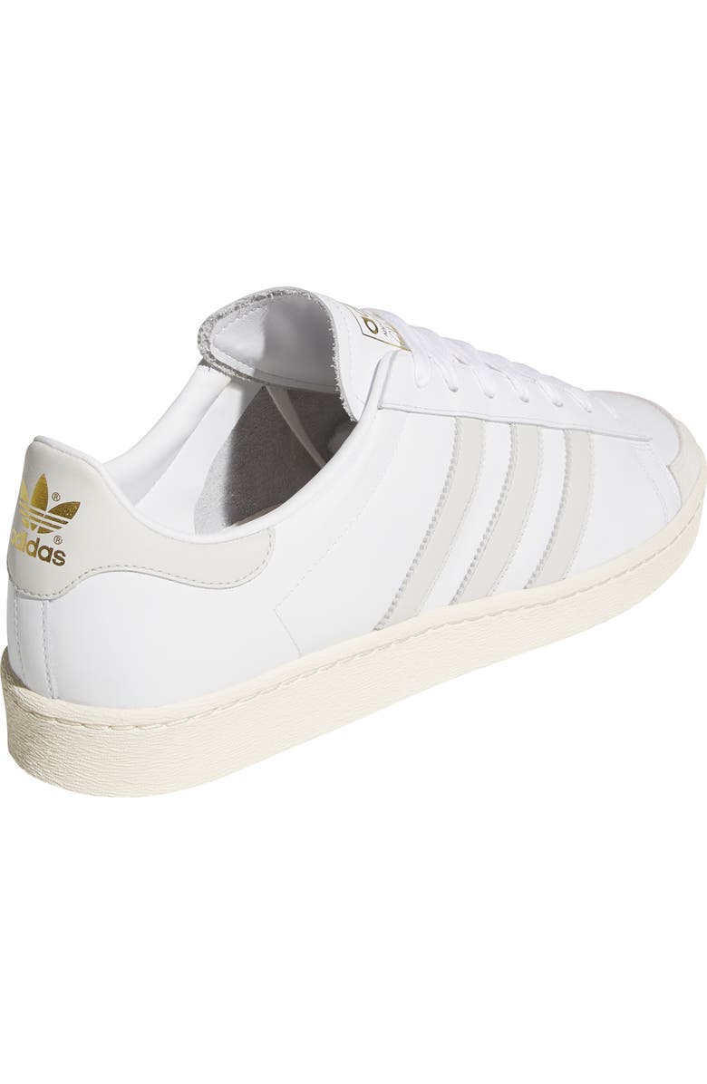 adidas Gender Inclusive Jabbar Low Basketball Sneaker, Alternate, color, White/ Orbit Grey/ Cream White