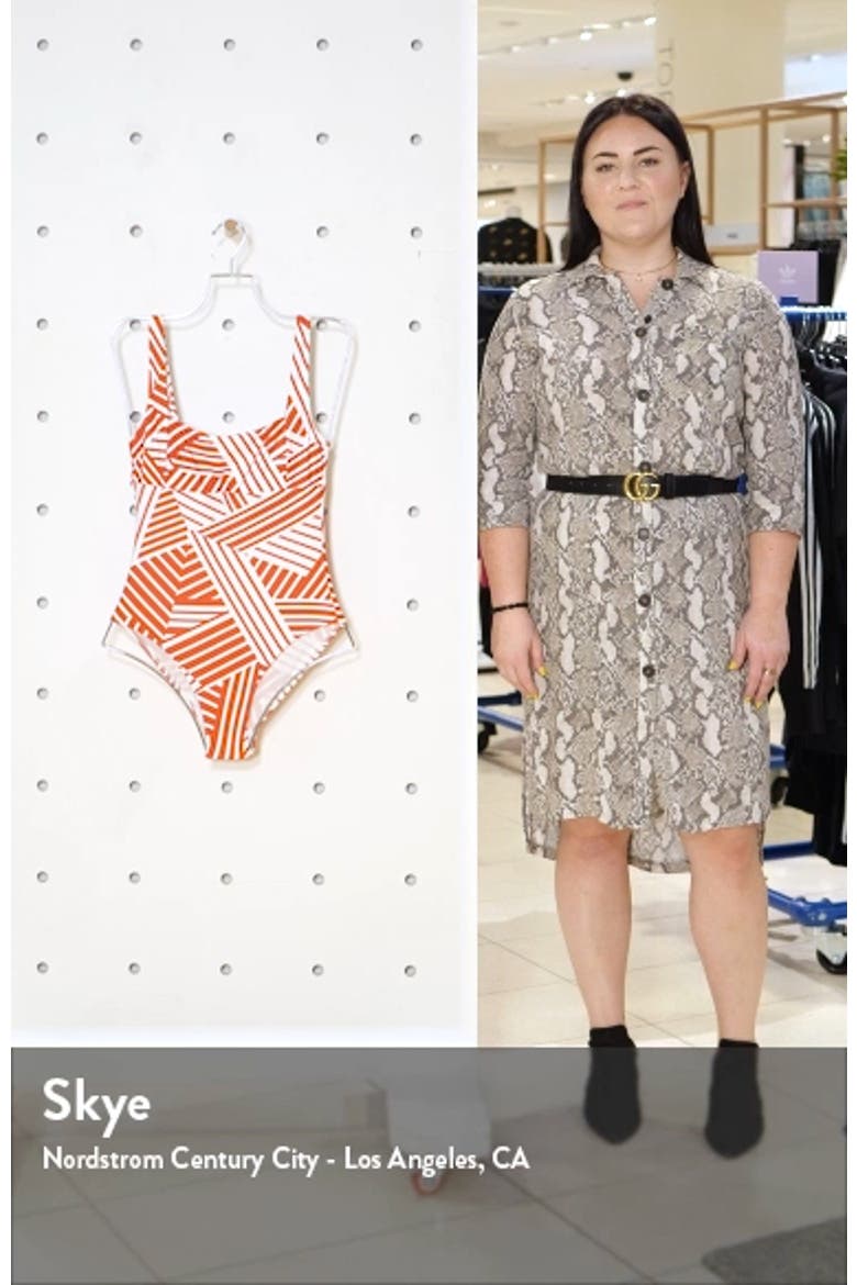 Square Neck Underwire One-Piece Swimsuit video