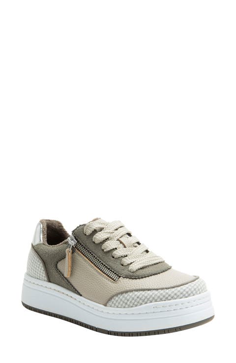Averie Sneaker (Women)