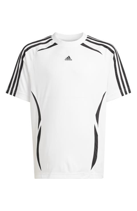 Kids
 Teamgeist Short Sleeve Soccer T-Shirt (Little Kid 
Big Kid)