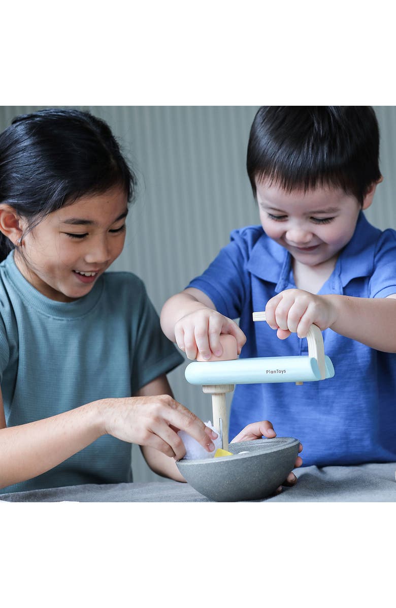 PlanToys<sup>®</sup> Stand Mixer Play Set, Alternate, color, 