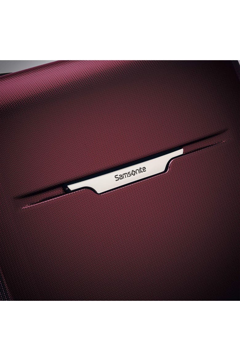 Winfield 3 DLX 20" Carry On Spinner Luggage, Alternate, color, Burgundy