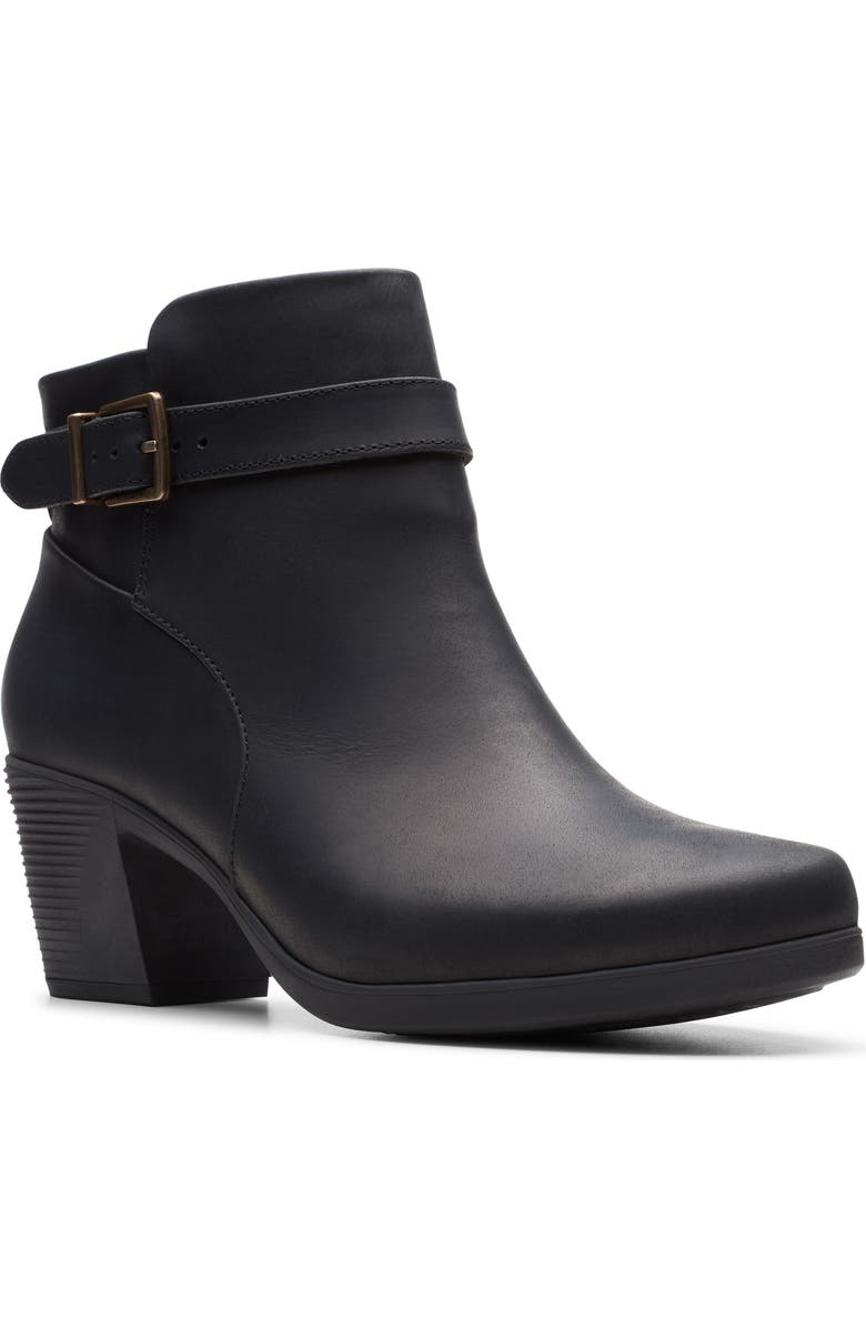 Clarks<sup>®</sup> Un Lindel Bootie, Main, color,