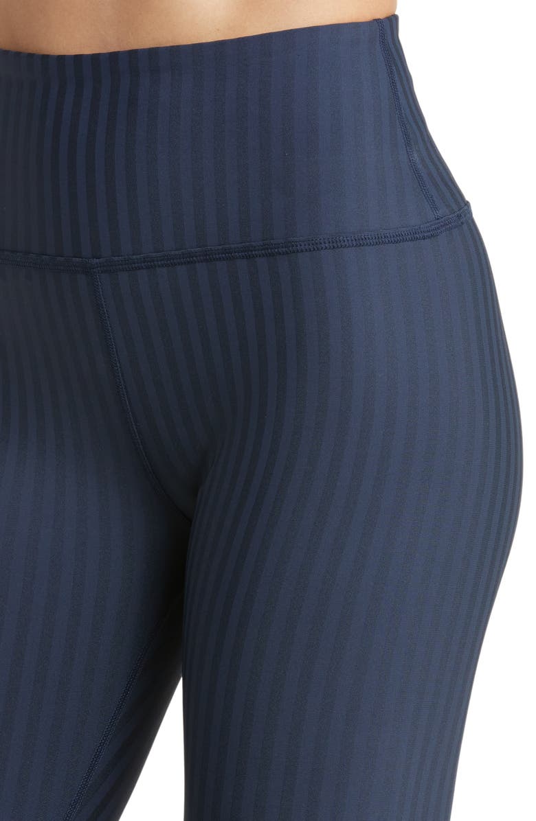 Beyond Yoga Caught in the Midi High Waist Leggings, Alternate, color, 