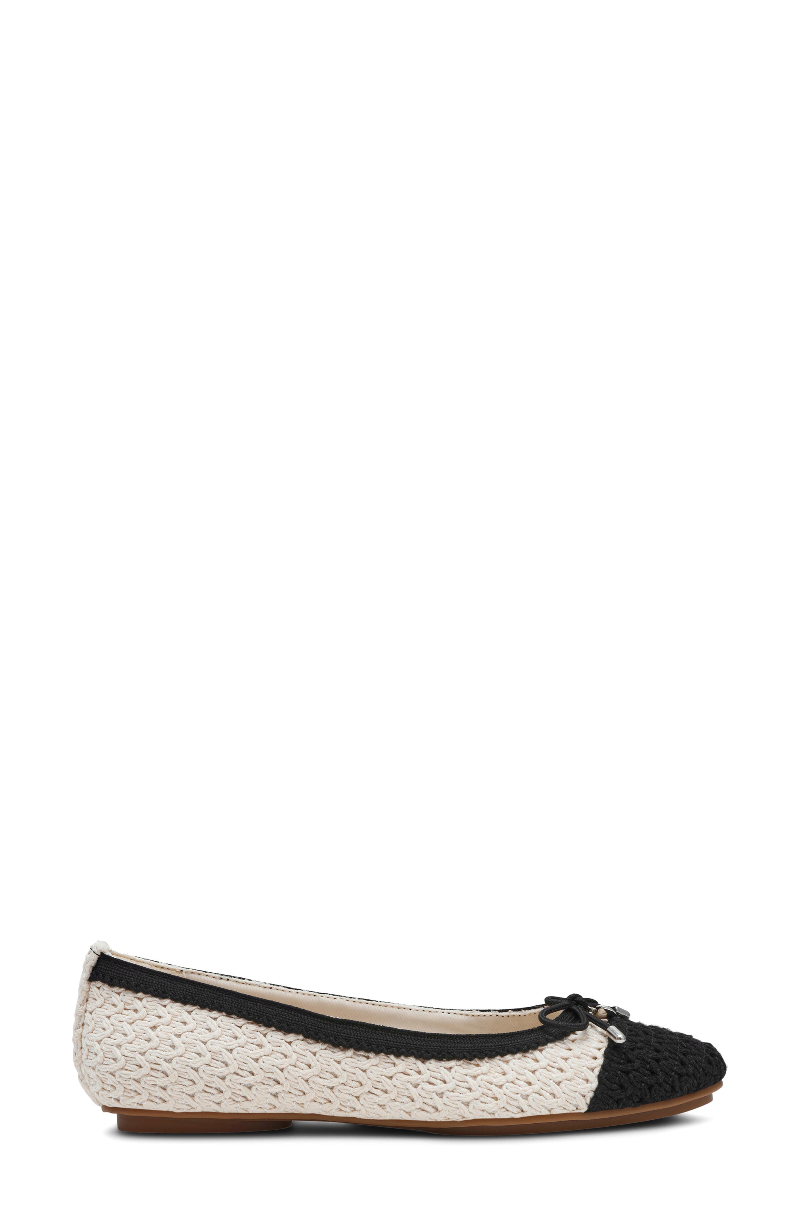 Luci Flat, Alternate, color, CREAM/ BLACK
