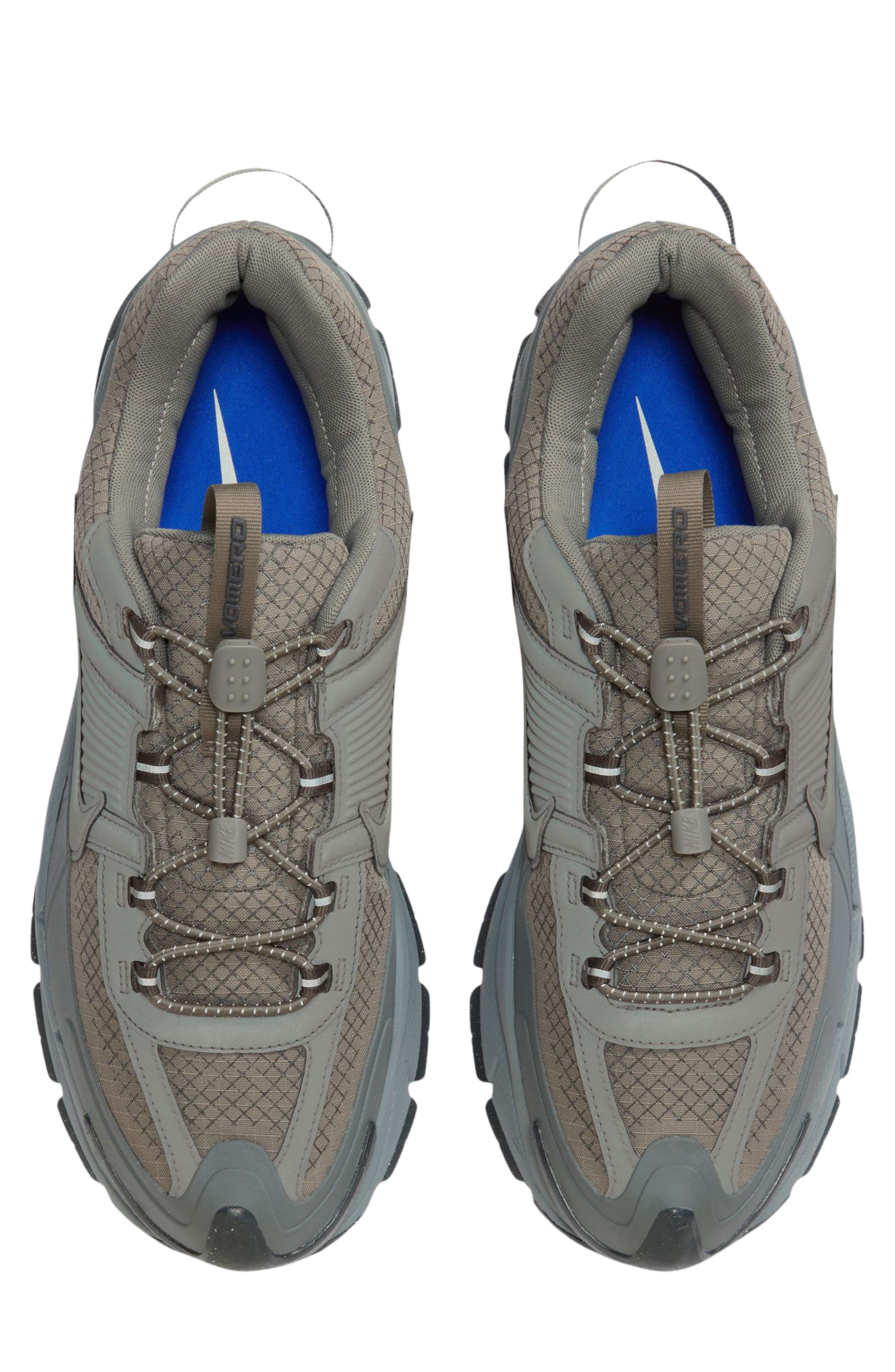 Nike Zoom Vomero Roam Winterized Sneaker, Alternate, color, Pewter/ Cool Grey