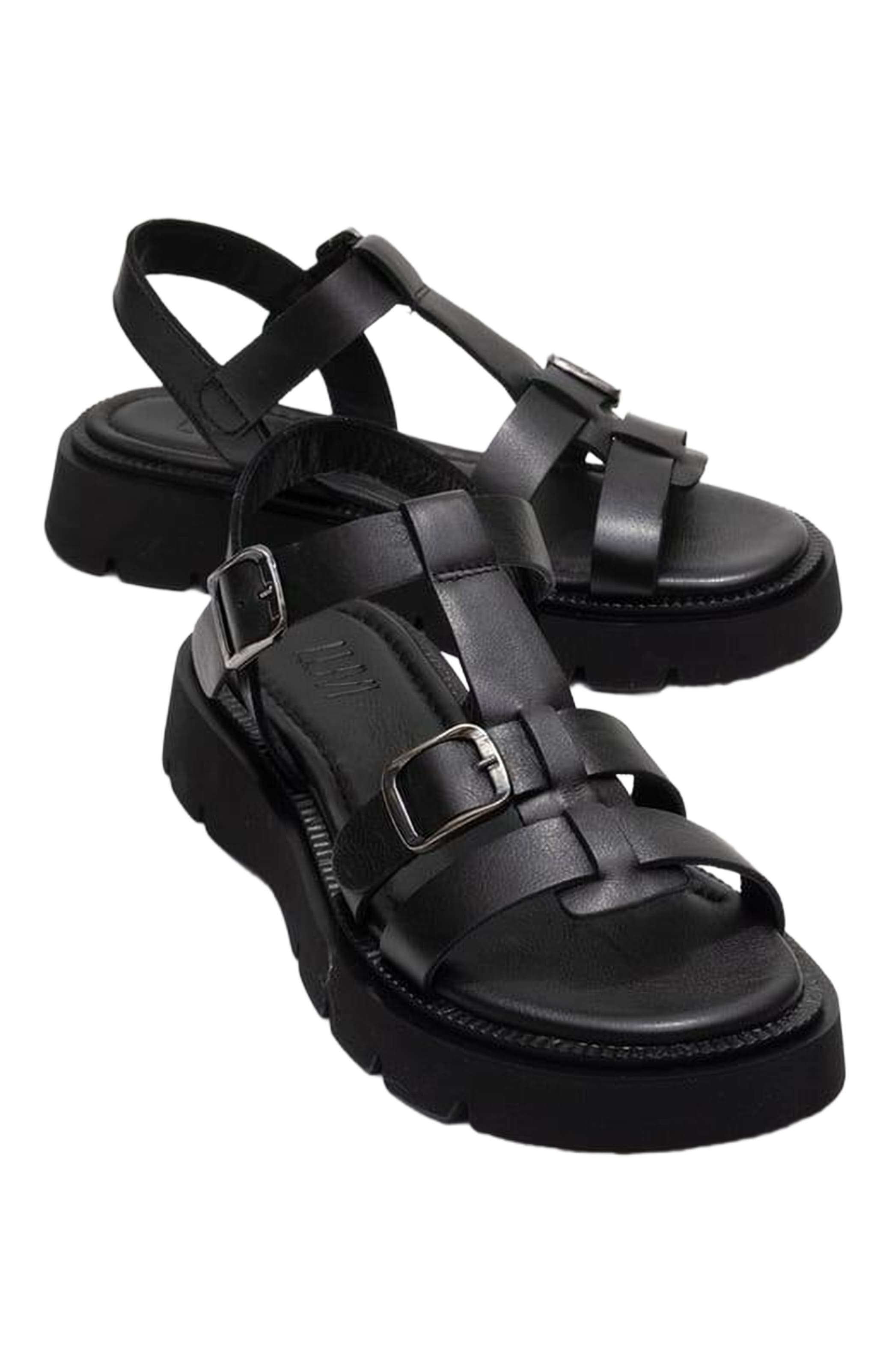 Forever 
Always Shoes Melvin Leather Sandal, Main, color, 