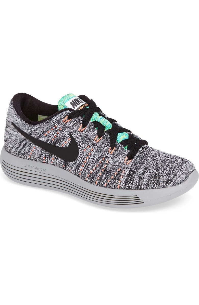 Nike 'Flyknit LunarEpic' Running Shoe, Main, color,
