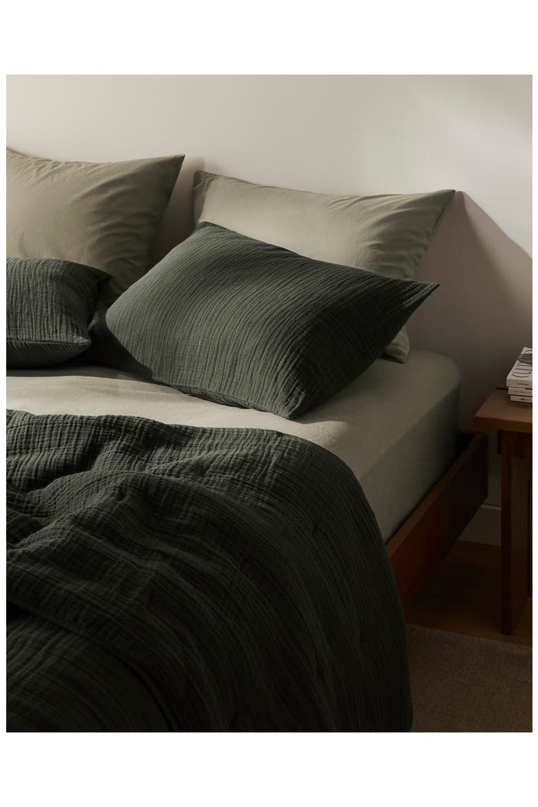 Cloud Cotton Quilt, Alternate, color, EVERGREEN