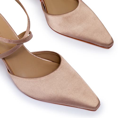 Bernardo 1946 Footwear Yazmin Pump In Brown