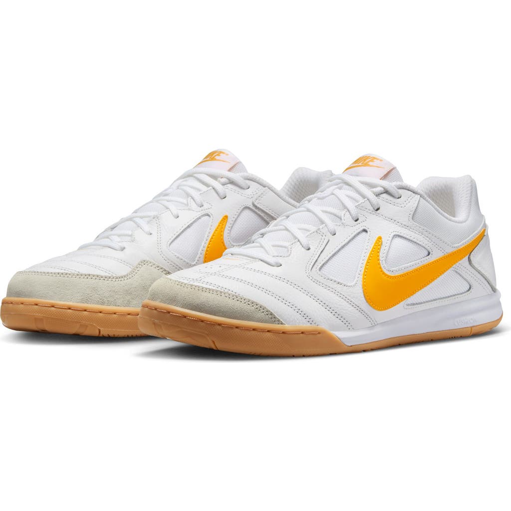 Nike Gato Soccer Sneaker