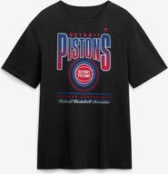 FANATICS Men's Fanatics Black Detroit Pistons Oversized Graphics Swish T-Shirt
