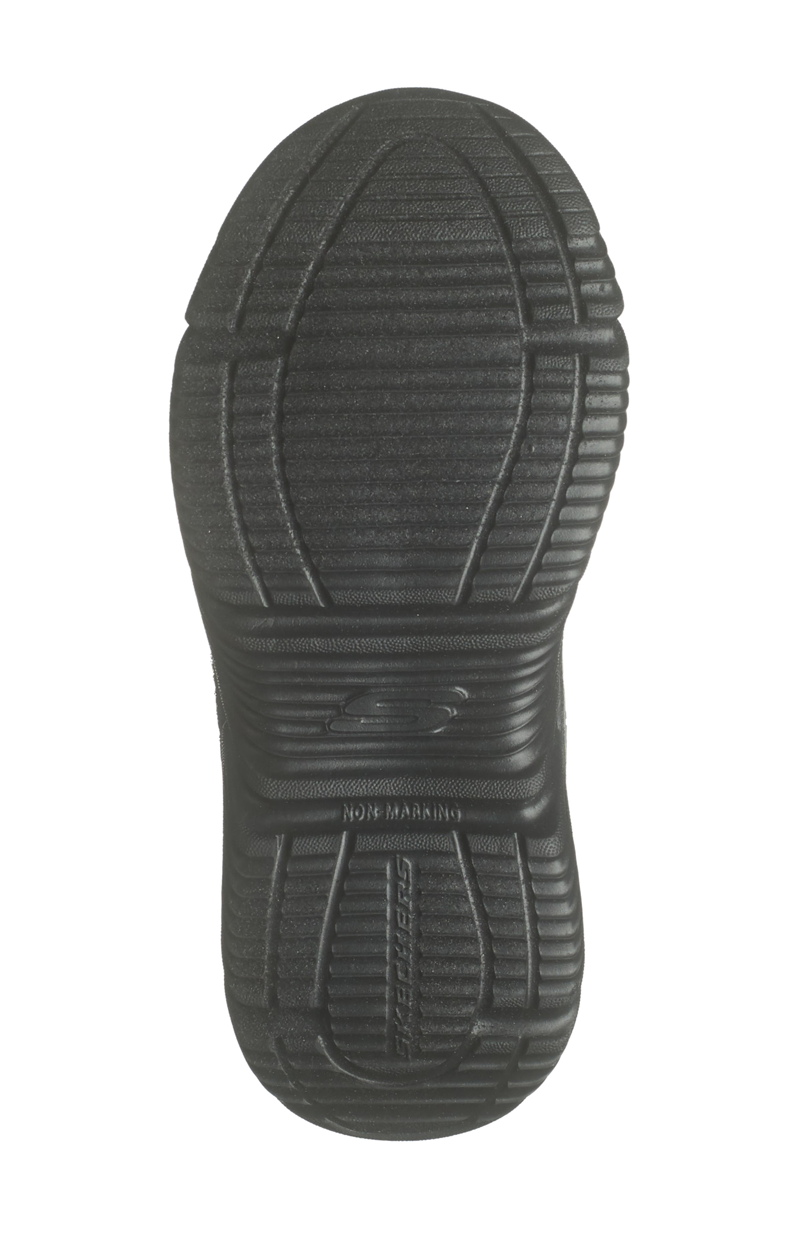 Go Run 650 Sneaker, Alternate, color, GYBK