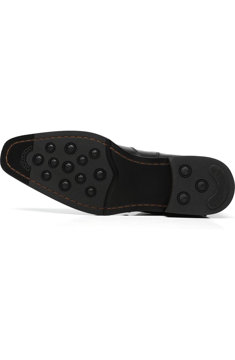 La Milano Crest Cap Toe Chelsea Boot, Alternate, color, Black