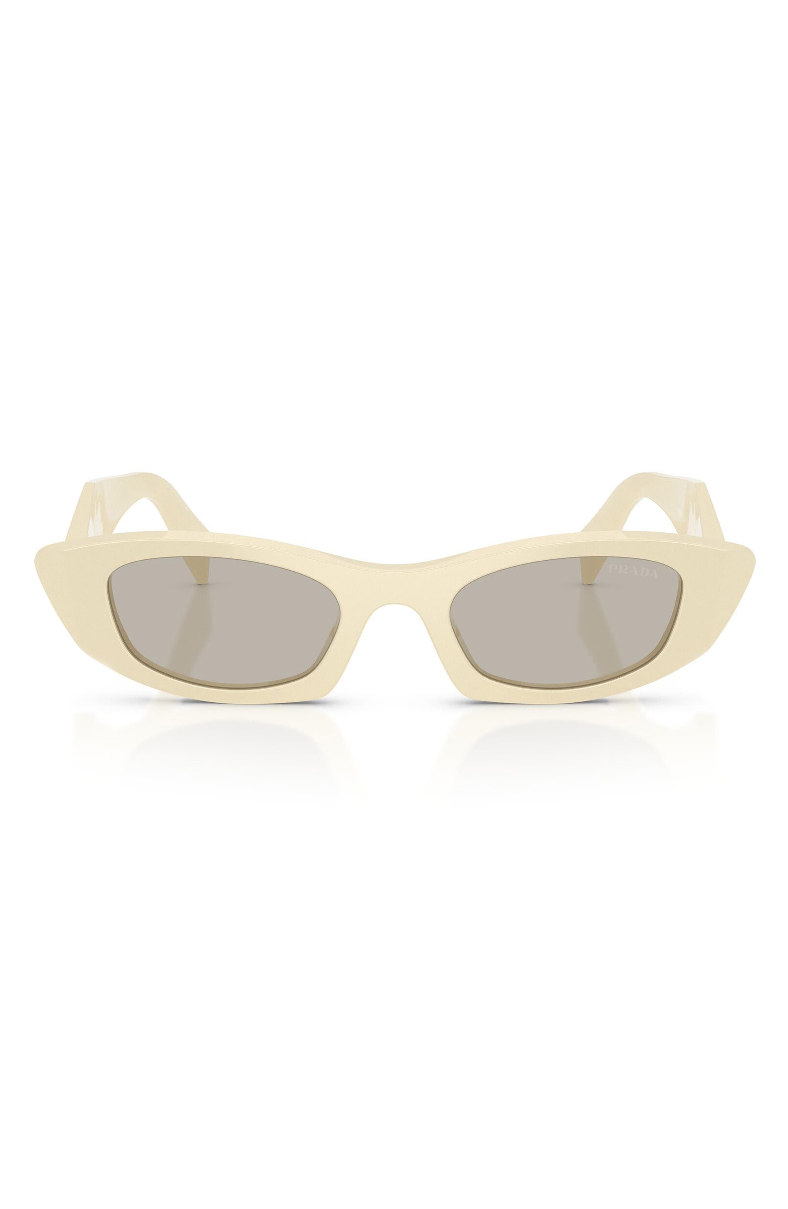 WHITE MILK / LIGHT BROWN
