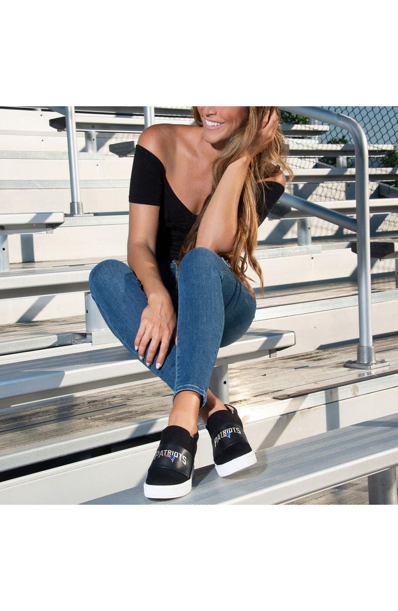 CUCE Women's Cuce New England Patriots Safety Slip-On Shoes, Alternate, color,