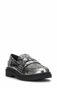 Jessica Simpson Xuris Platform Penny Loafer