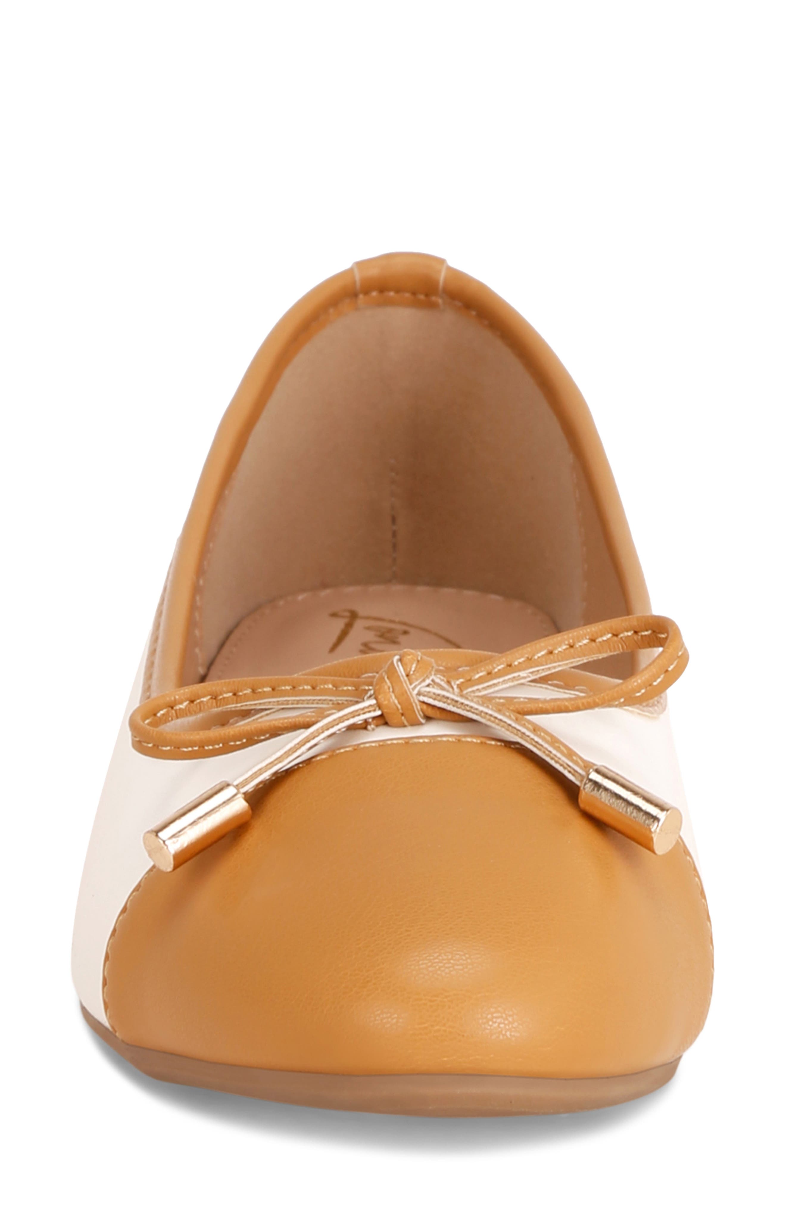 Natania Ballet Flat, Alternate, color, OFF WHITE/ TAN