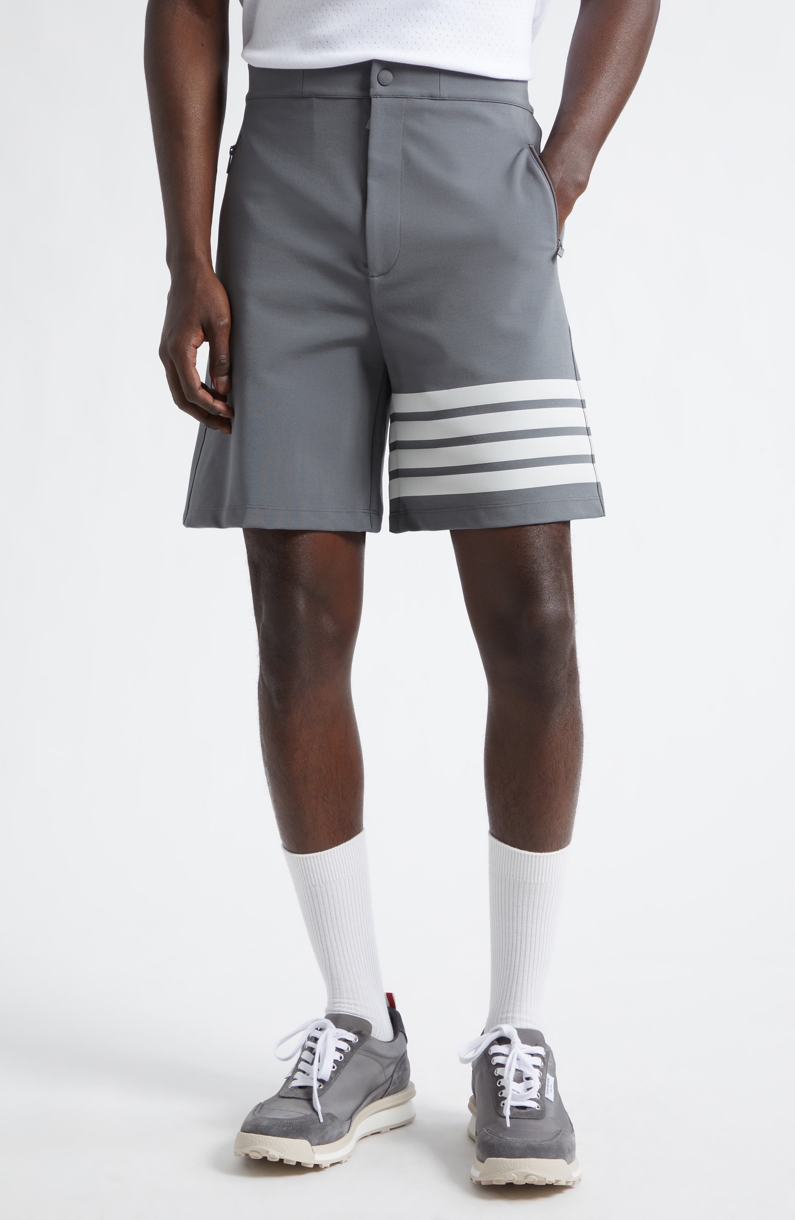 4-Bar Tech Shorts