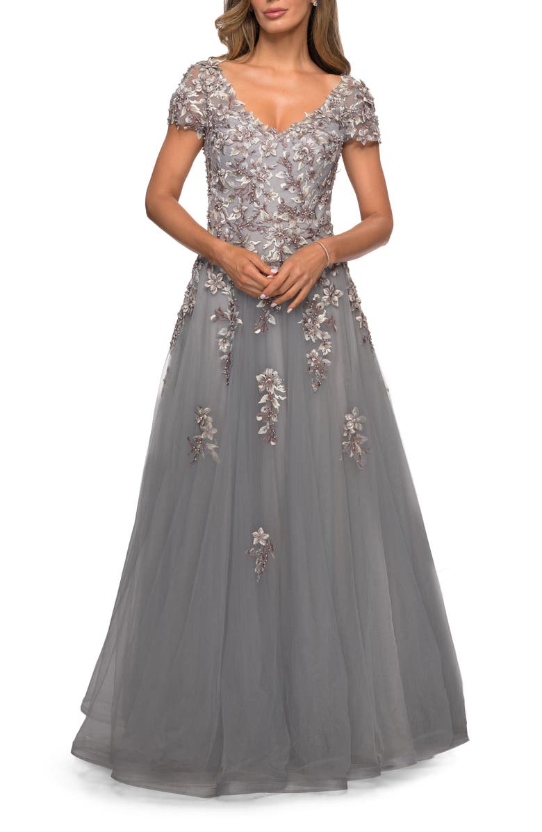 La Femme Short Sleeve A-line Gown with Beaded Lace Appliques, Main, color, Gray