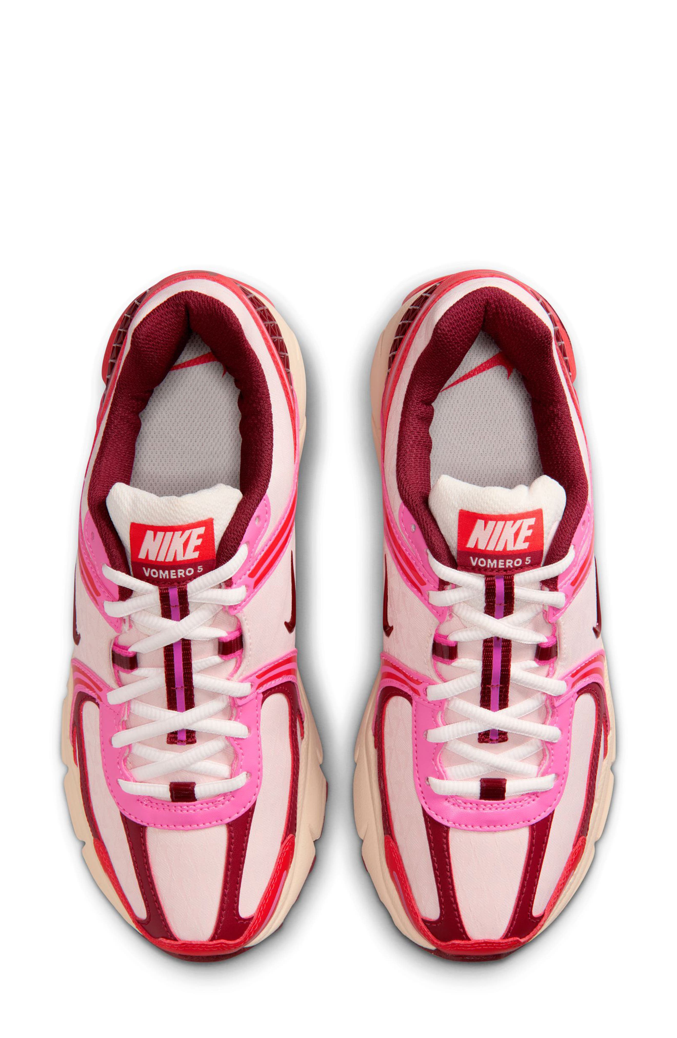 Nike Zoom Vomero 5 Sneaker, Alternate, color, Light Soft Pink/ Light Crimson