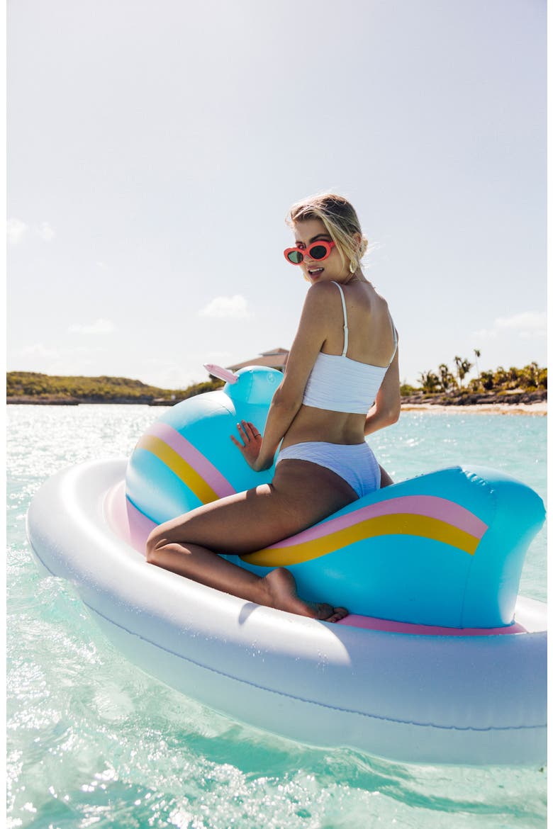 Funski Float, Alternate, color, PINK