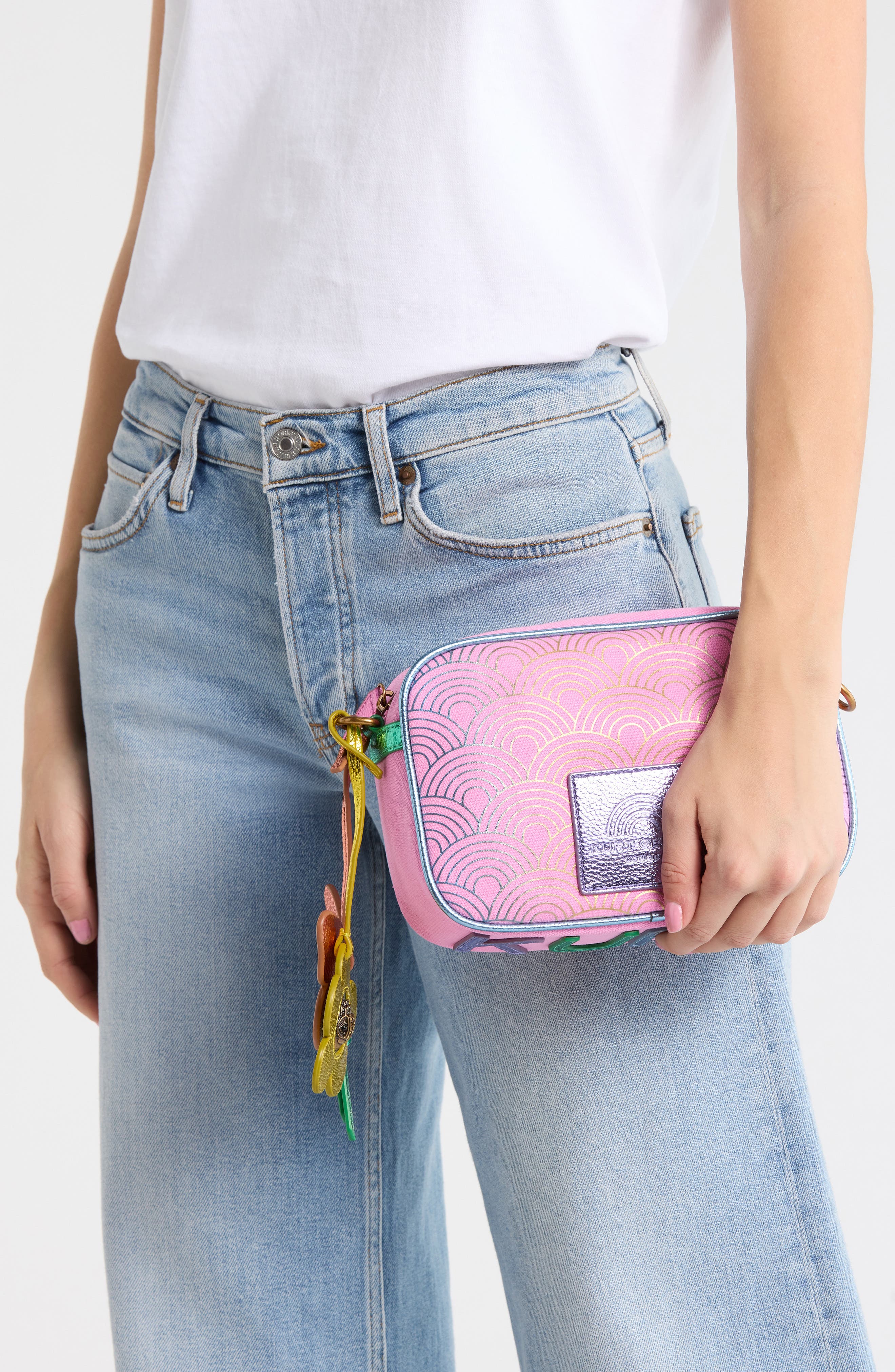 Small Southbank Camera Bag, Alternate, color, PINK