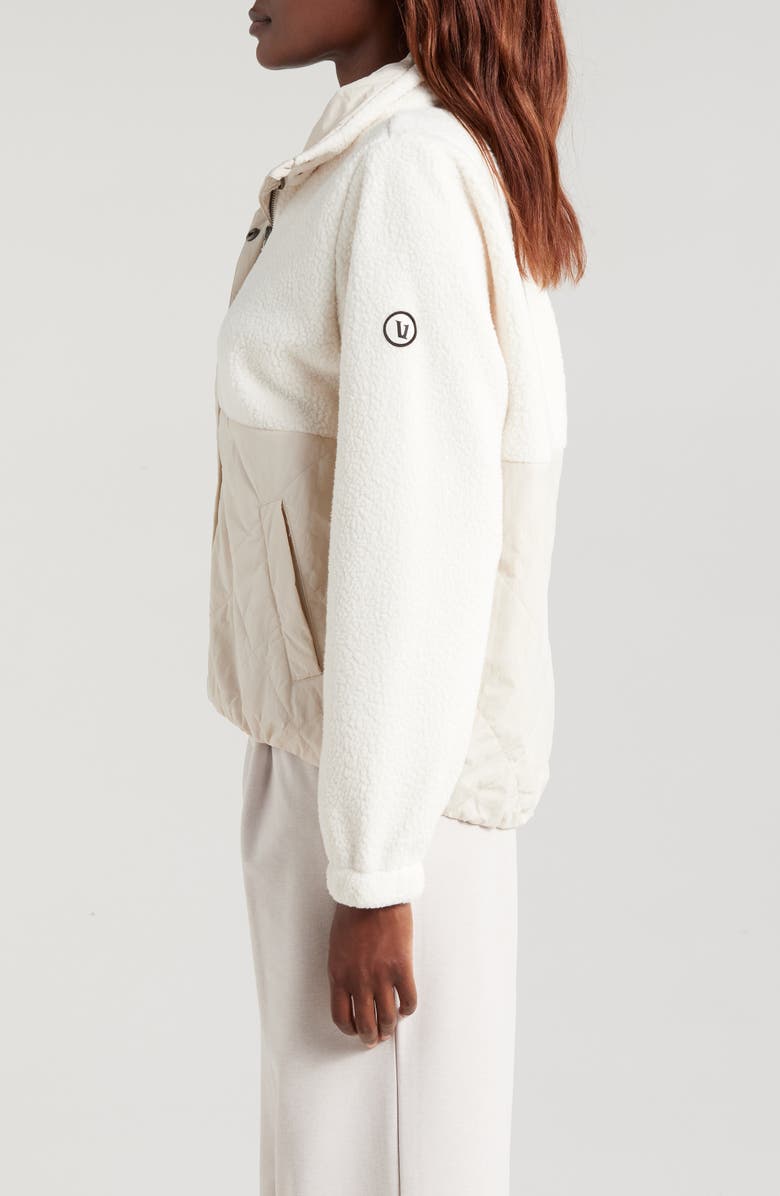 Highlands Fleece Jacket