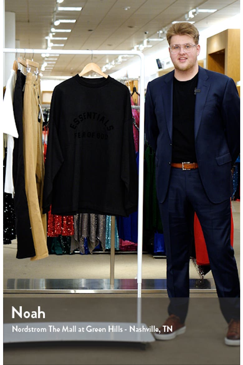 Oversize Long Sleeve Logo Graphic T-Shirt video