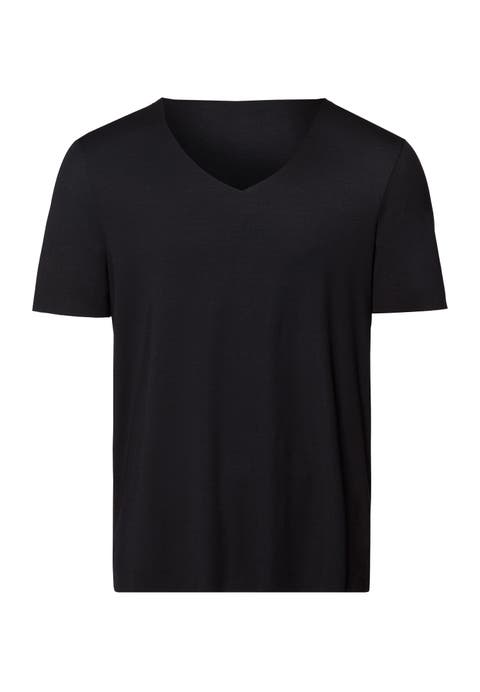 Clean Cut Seamless V-Neck T-Shirt