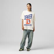 Mitchell & Ness Women's Mitchell & Ness  Cream Denver Broncos Logo Rise Boyfriend T-Shirt