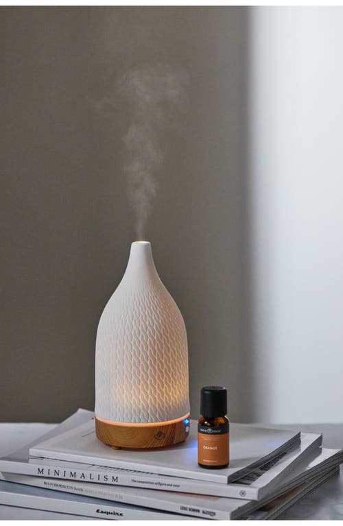 Serene House Crochet Ceramic Ultrasonic Diffuser In White