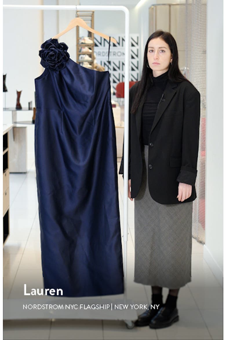Flower One-Shoulder Column Gown video