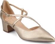 Journee Collection Galvinn Pump