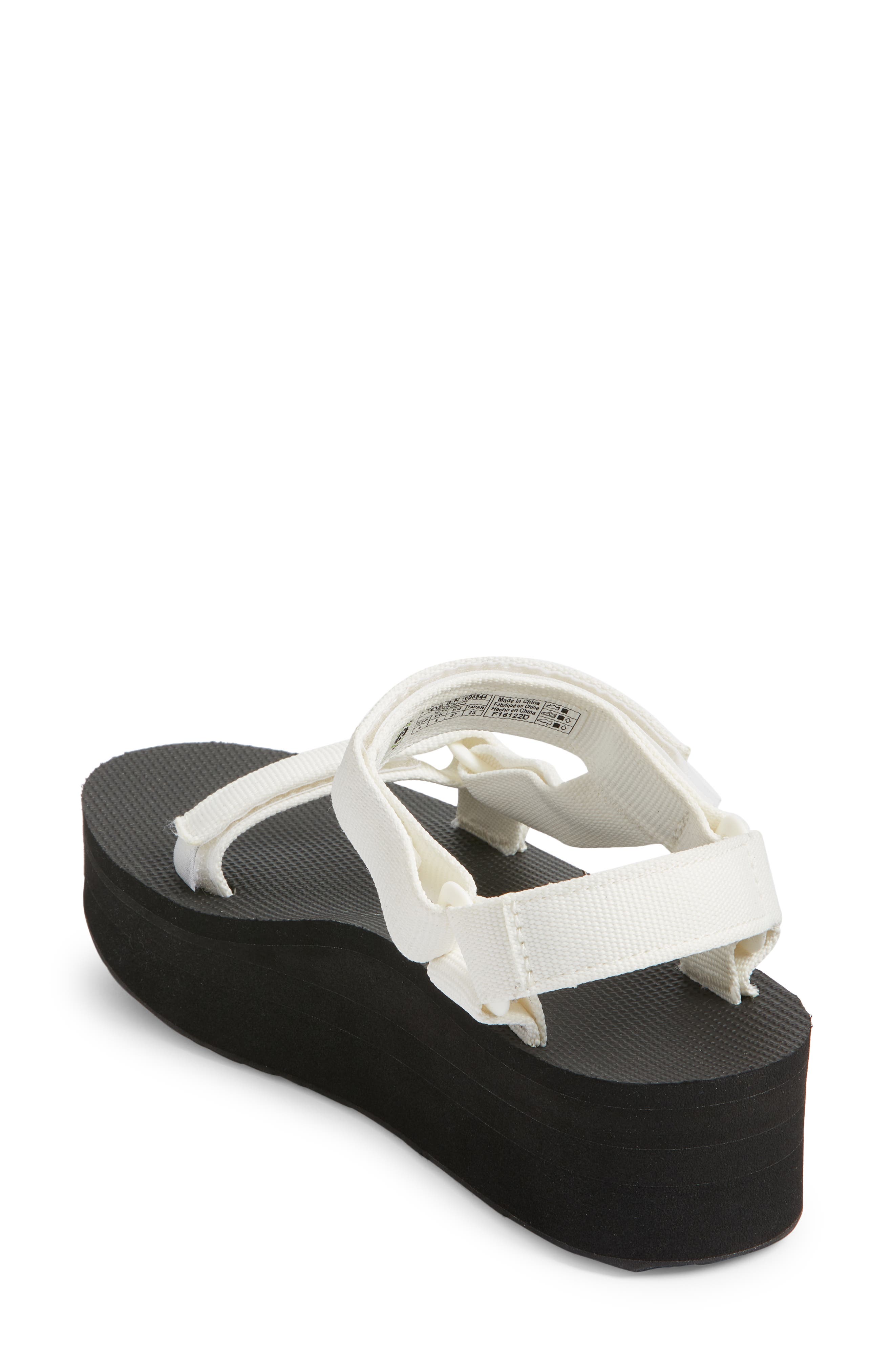 Universal Platform Sandal, Alternate, color, BLACK/ WHITE