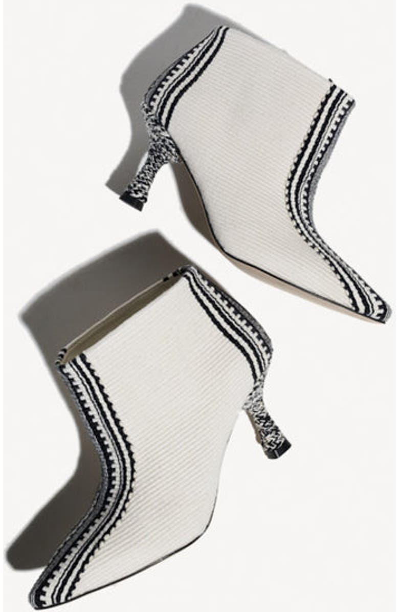 Amambaih Inma Ankle Boot, Alternate, color, Ivory-Black