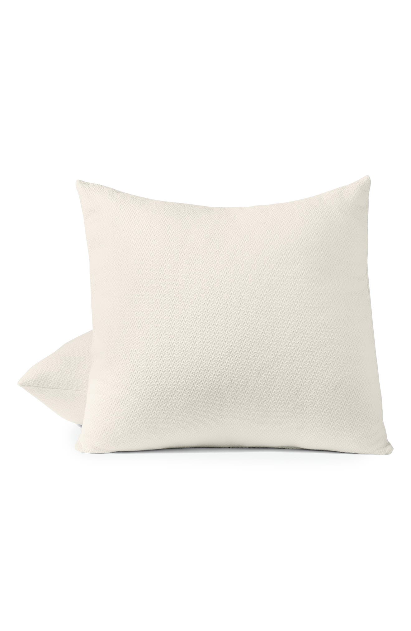 UNDYED