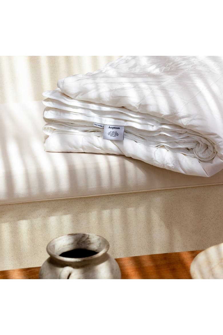 Natural Silk-filled Duvet Insert, Alternate, color, White
