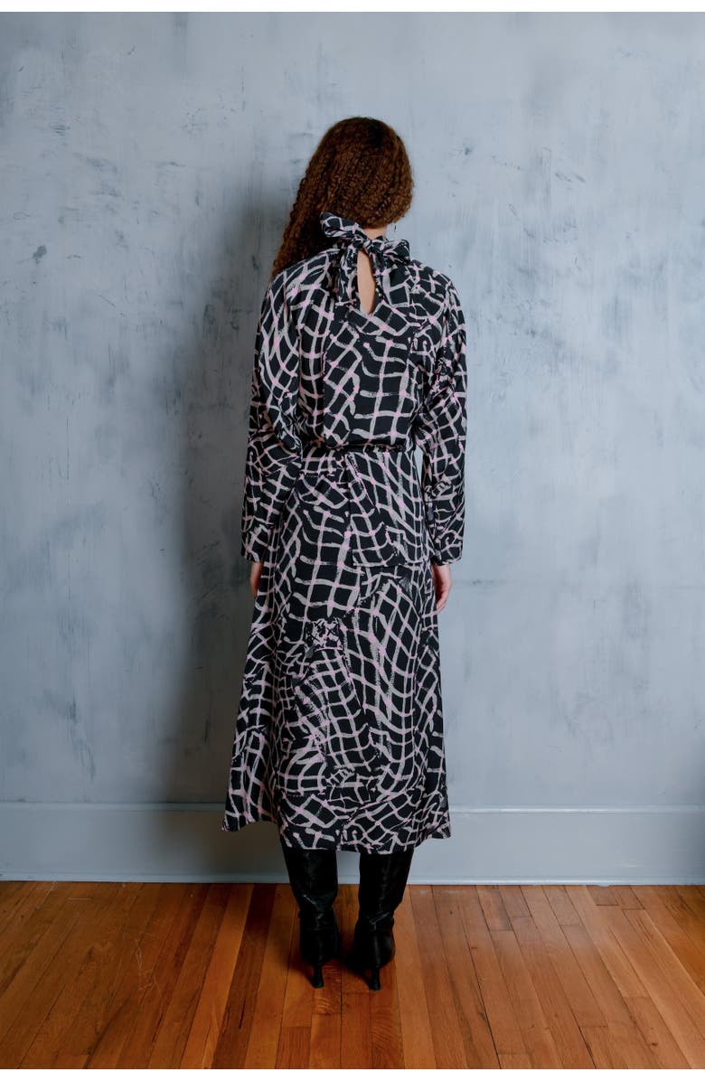 Untitled in Motion Replete High Neck Tie Silky Dress, Alternate, color, Folds