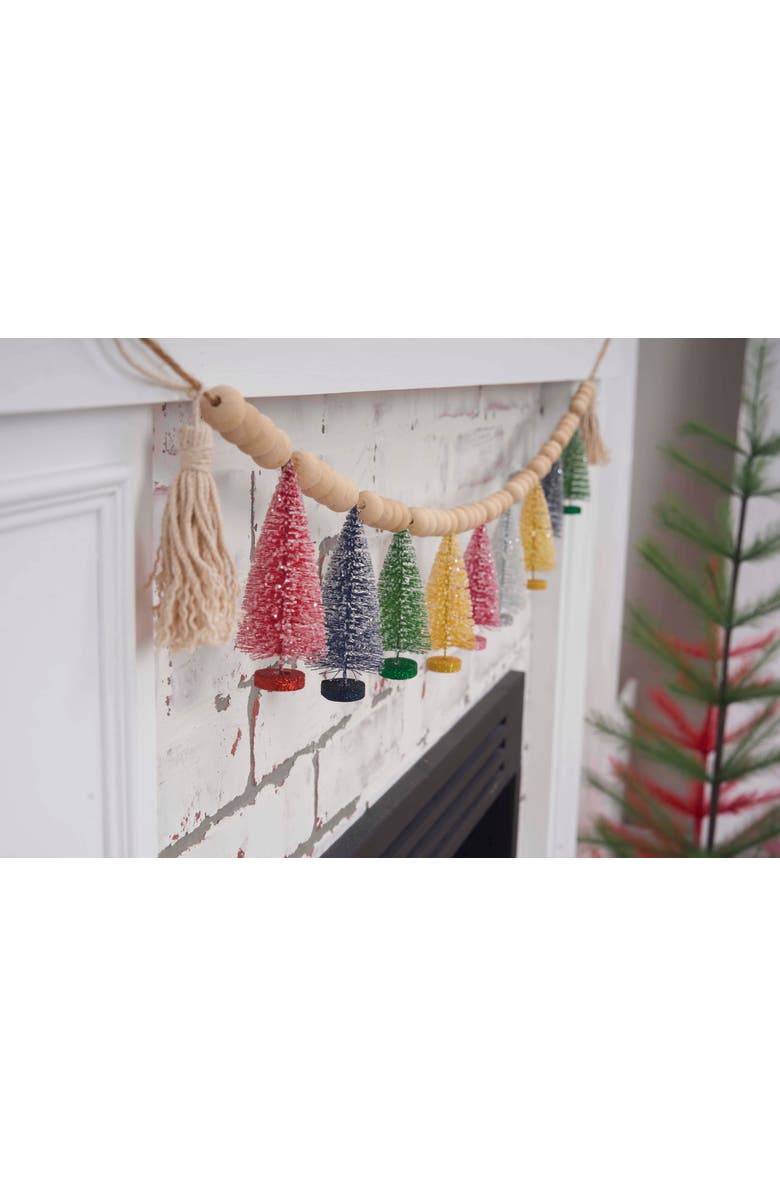 carol & frank Color Bottle Brush Tree Garland, Alternate, color, Red