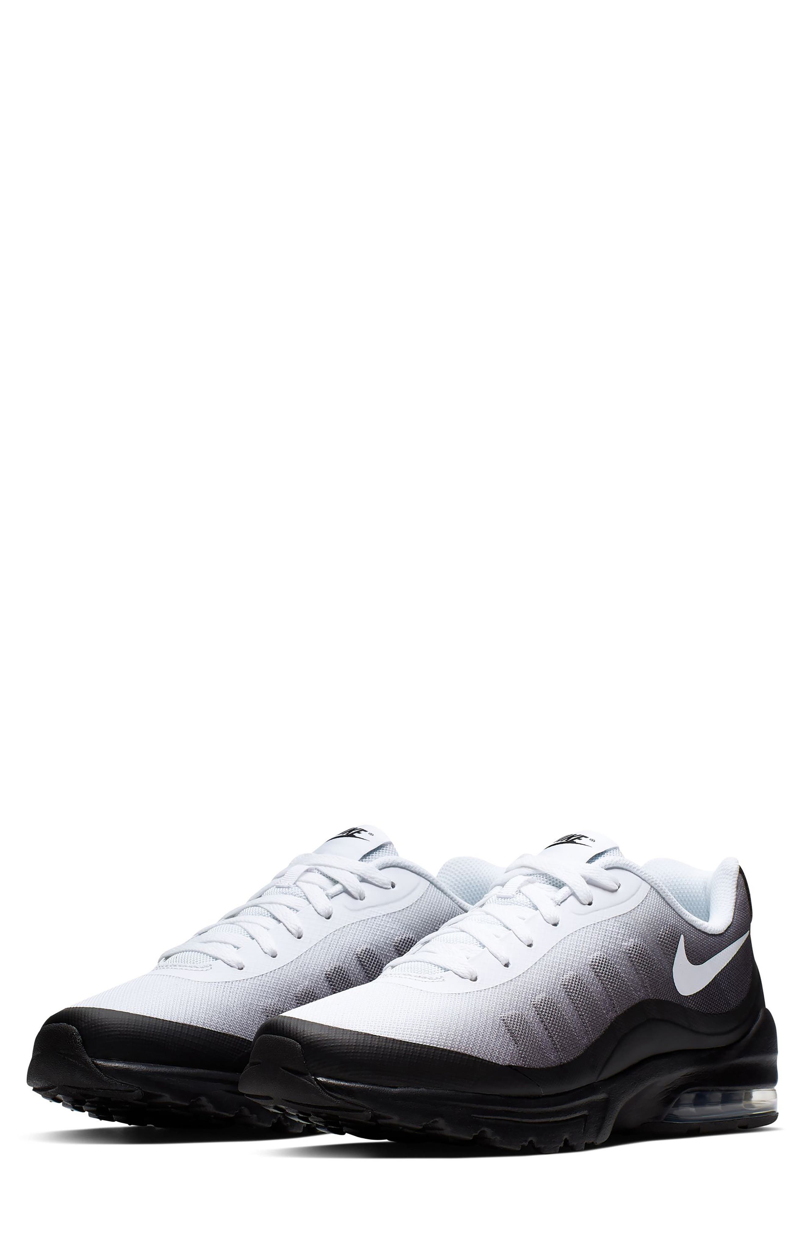 Air Max Invigor Print Sneaker