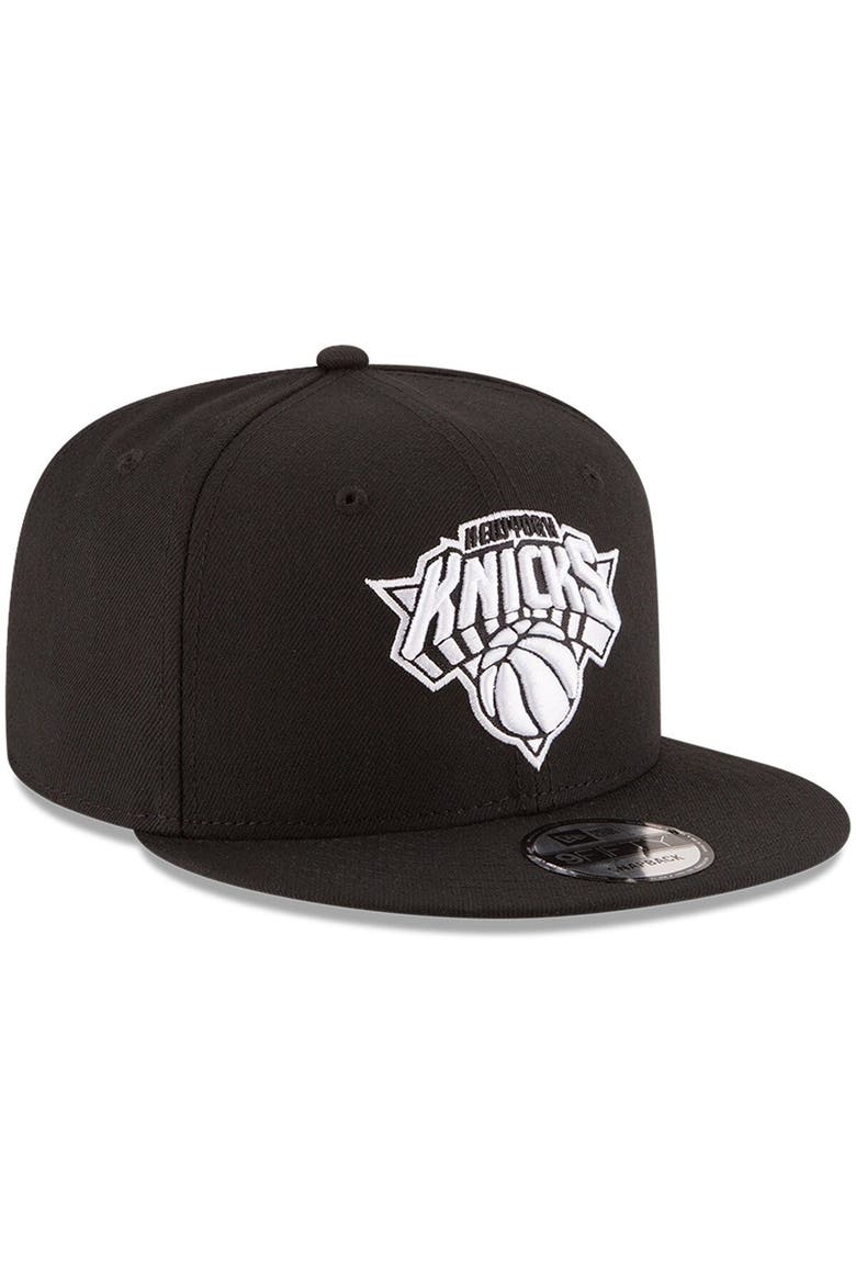 Men's New Era Black New York Knicks Black & White Logo 9FIFTY Adjustable Snapback Hat, Alternate, color, BLACK