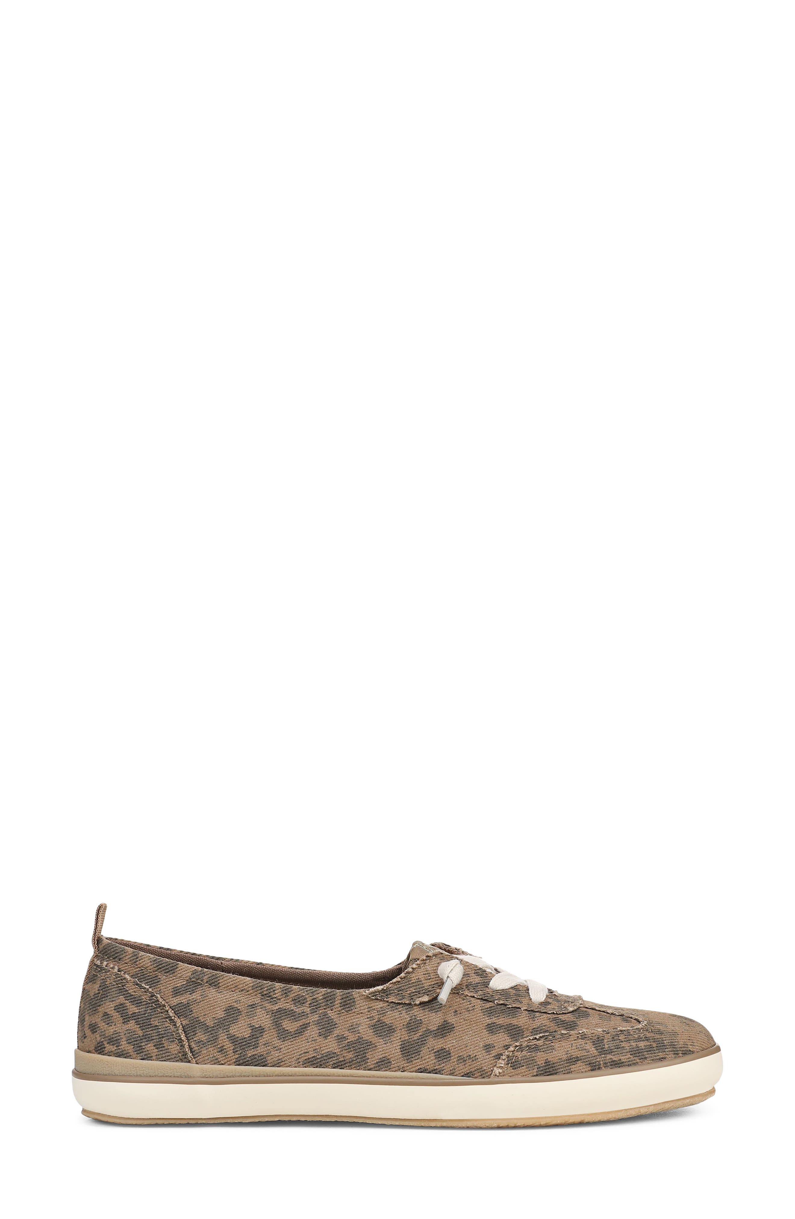 Ez Breezy Slip-On Flat, Alternate, color, TAN CANVAS