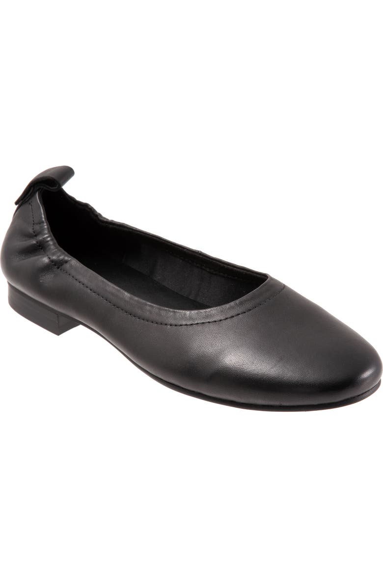 Trotters Gia Ballet Flat, Main, color,