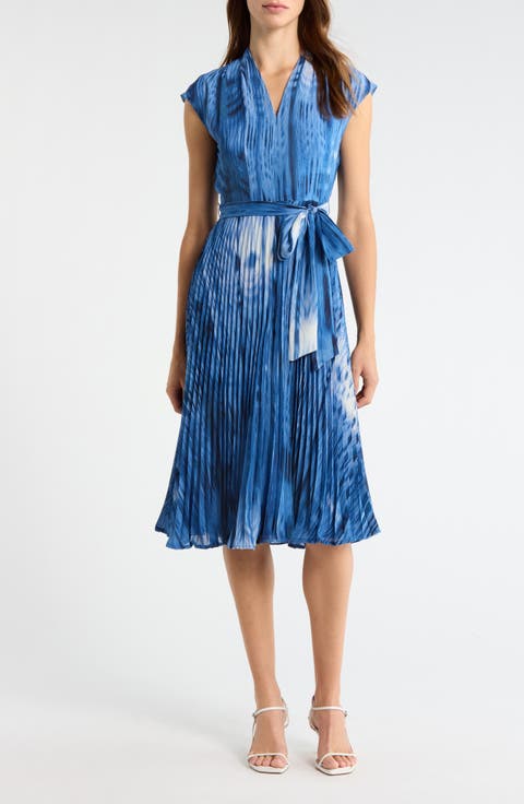 Printed Plissé Tie Waist Midi Dress